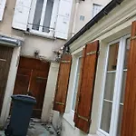 Charming Studio In The 17Th Ideal For 2
