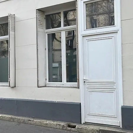 Apartment Charming In The 17th Ideal For 2